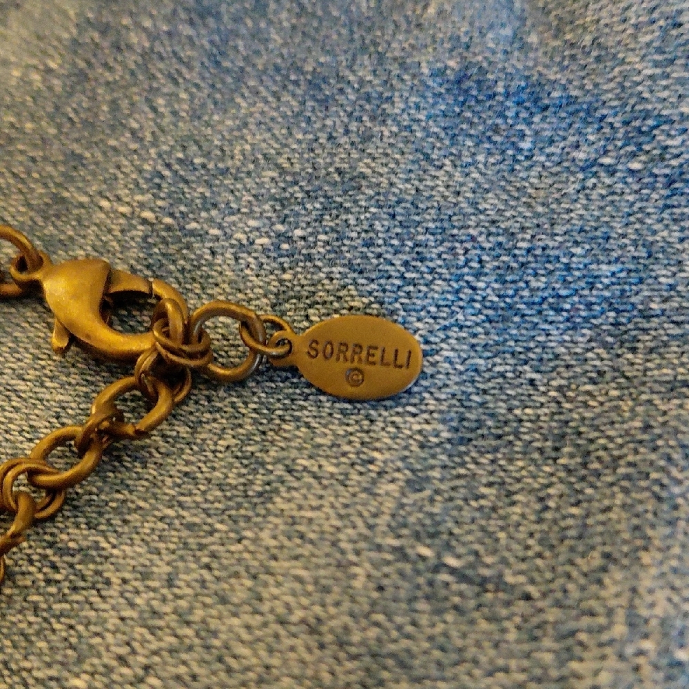 Sorrelli Rhinestone Necklace In EUC - Picture 8 of 14